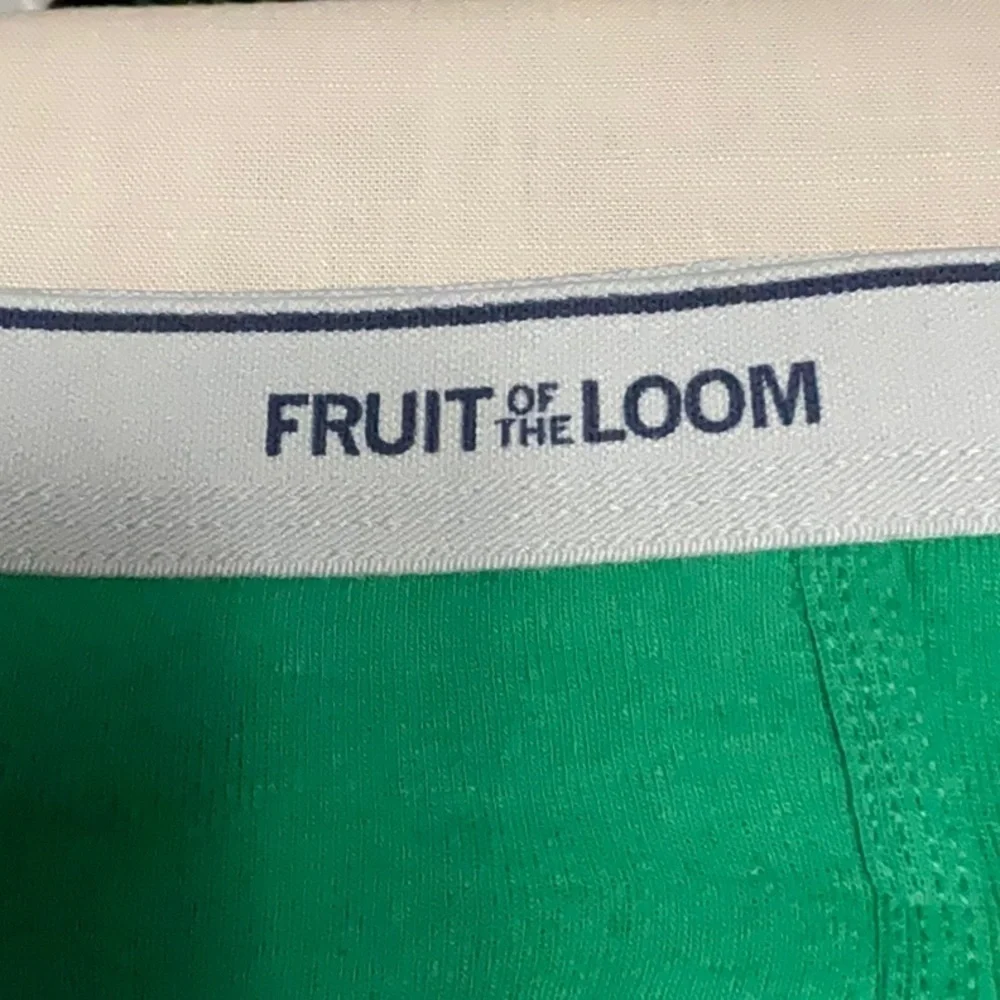 FRUIT OF LOOM